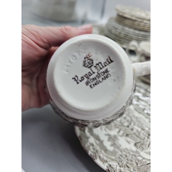 Vintage Royal Mail Staffordshire Ironstone Tea Cup & Saucer Set Of 4 England - Picture 4 of 11